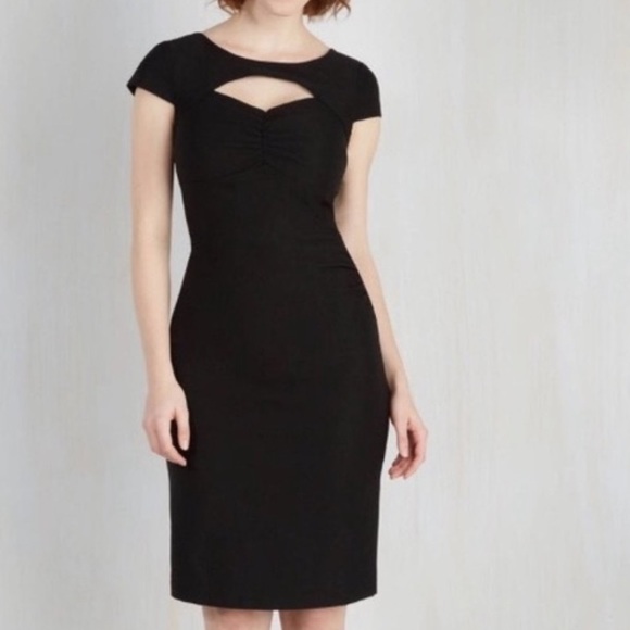 ModCloth fitted black cutout Dear Fiery Dress - Picture 1 of 11
